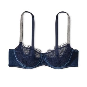 Victoria's Secret 38C nwt 65$ bra velvet